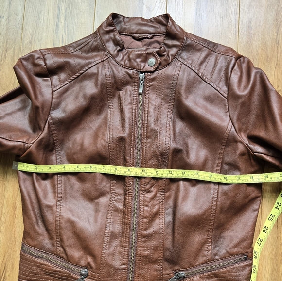 Bernardo Brown Faux Lether Jacket womens size medium - Picture 5 of 5